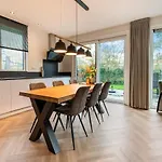 In De Koog With Sauna And Garden Westermient