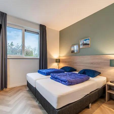 In De Koog With Sauna And Garden Westermient