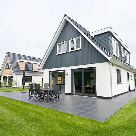 In De Koog With Sauna And Garden * Westermient